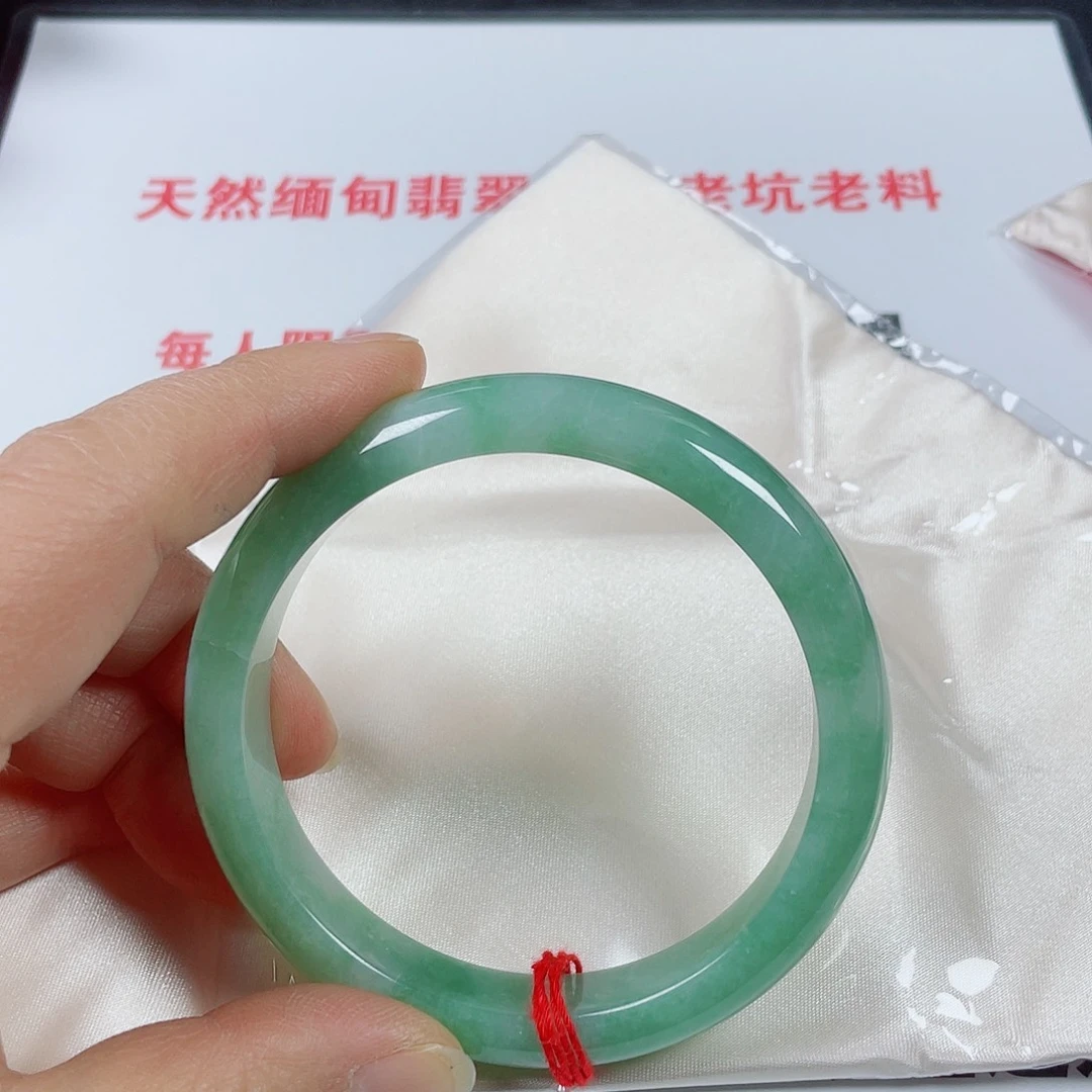 翡翠未镶嵌手镯天然翡翠手镯62.9