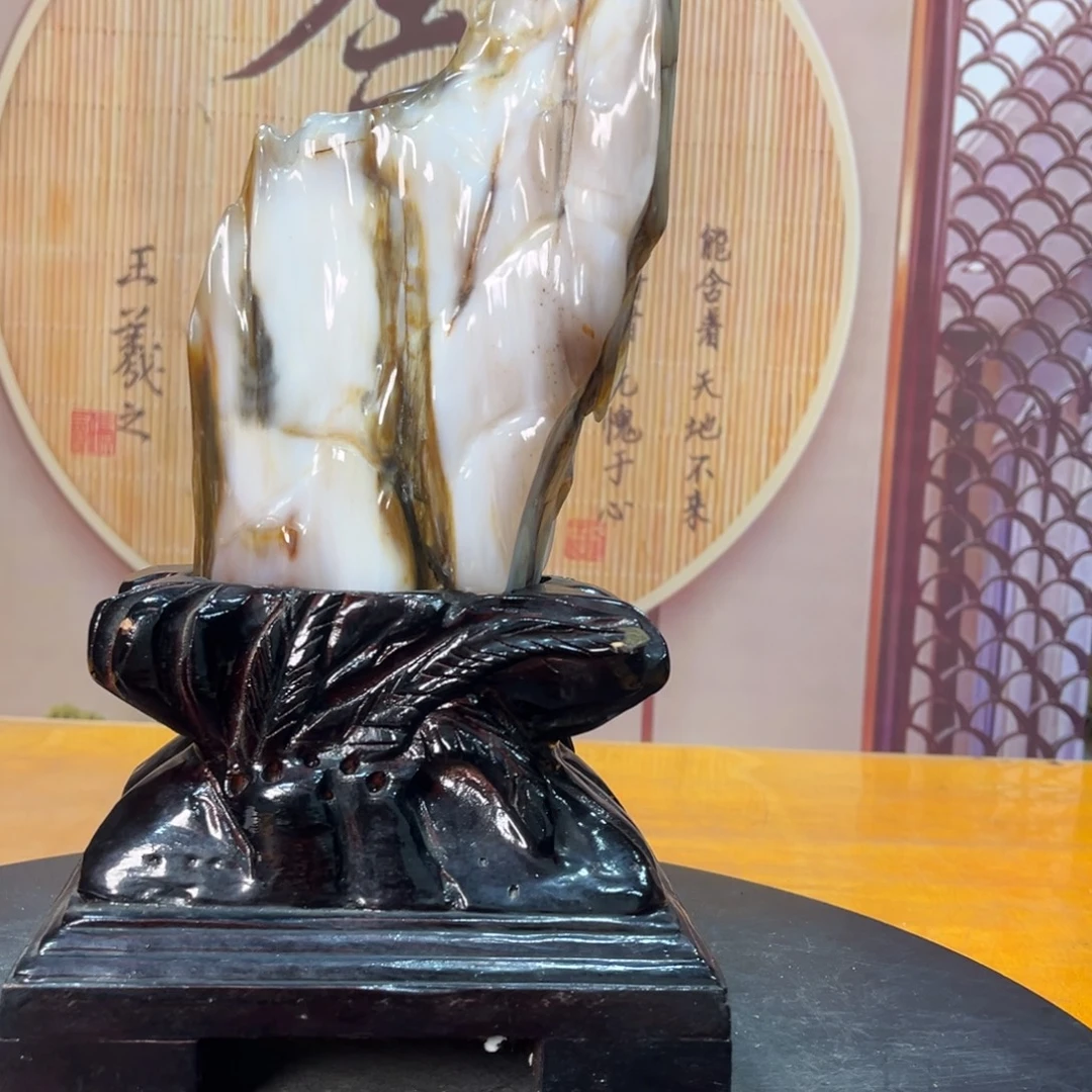 硅化玉（树化玉）未镶嵌摆件