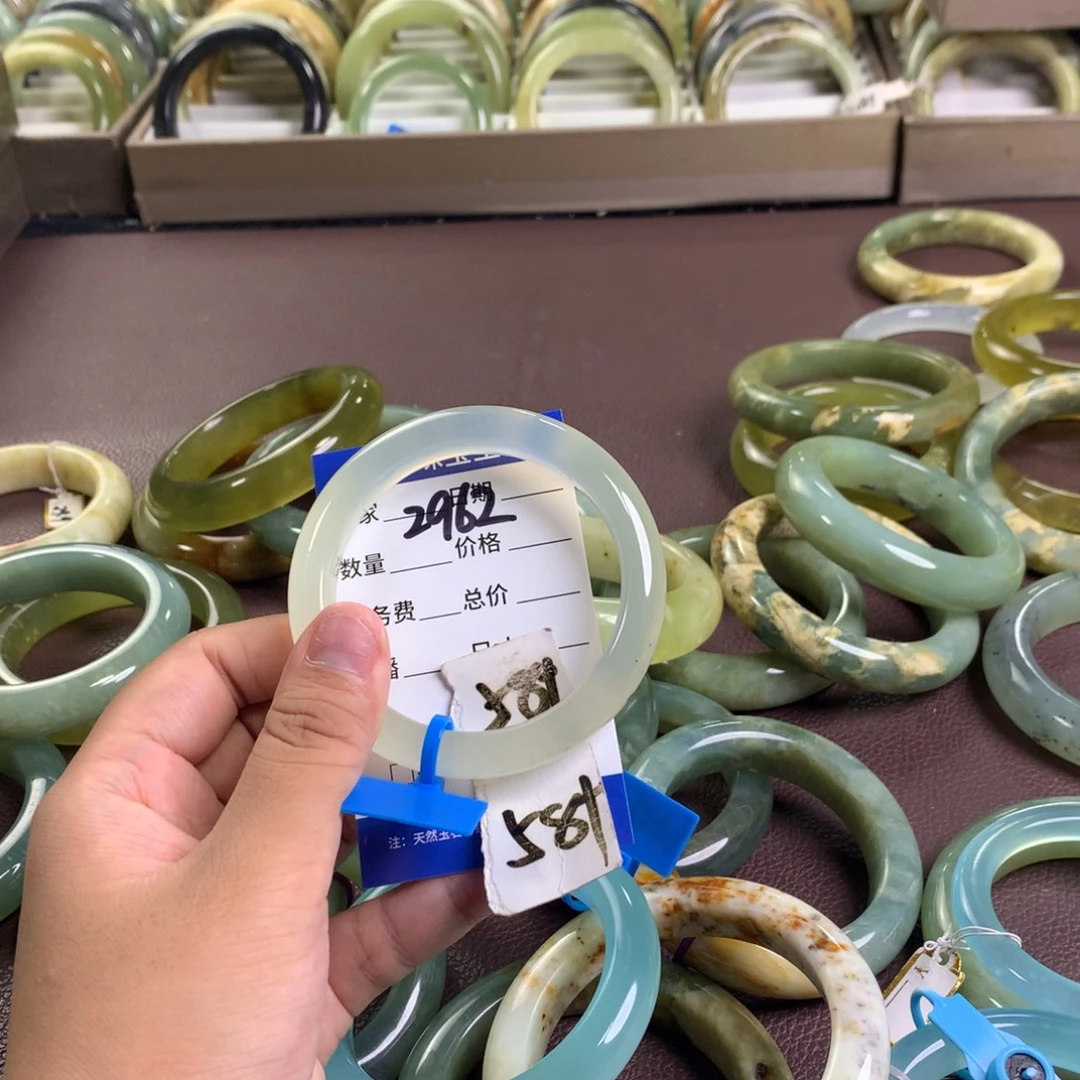 未镶嵌蛇纹石玉手镯2962