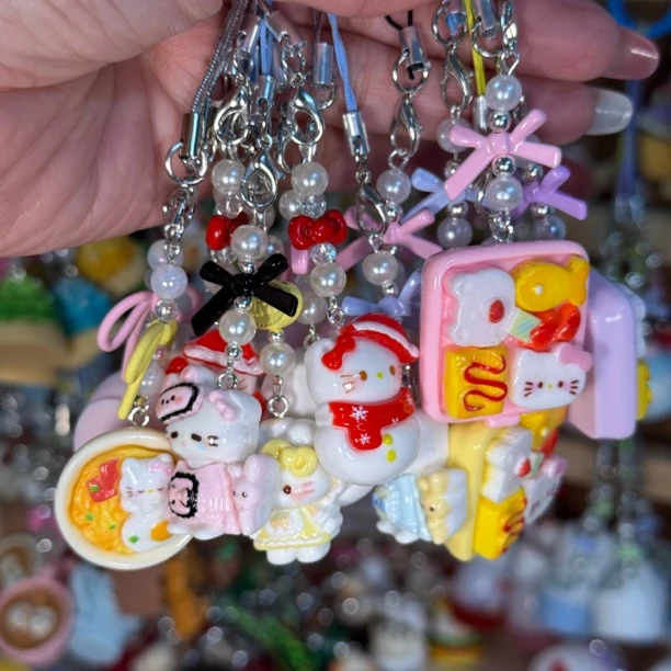 【小予DIY选款链接D】定制食玩卡通可爱手机链书包挂件钥匙扣