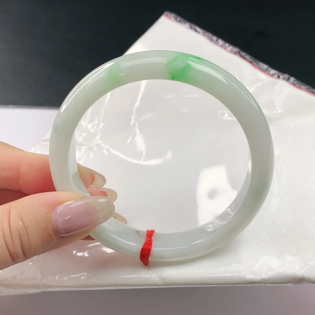 翡翠手镯未镶嵌翡翠249