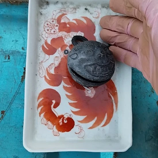 陶瓷器一个一个的一个