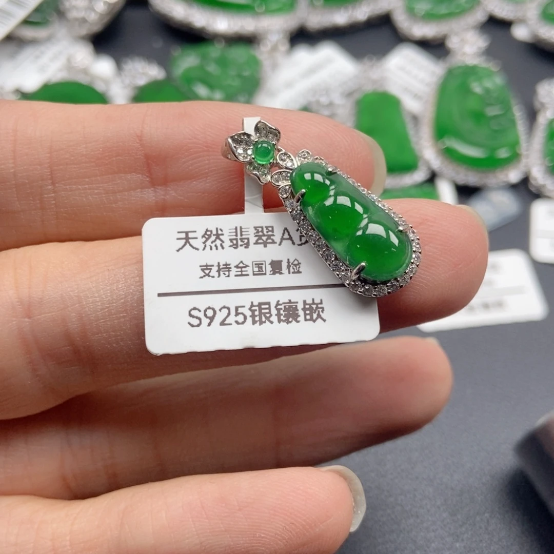 翡翠银S925镶嵌颈饰