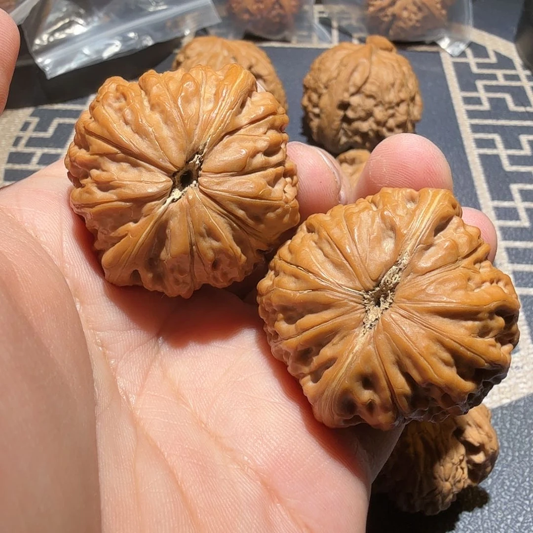 文玩核桃吊坠飞*铁锤