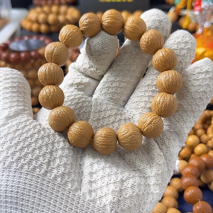 猴头核桃手串16全品凤羽手串