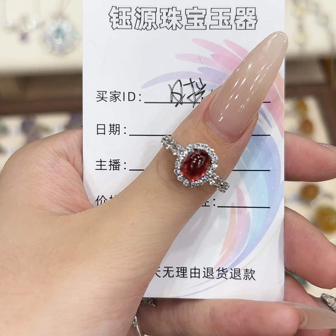 时***苒石榴石戒指银S925镶嵌