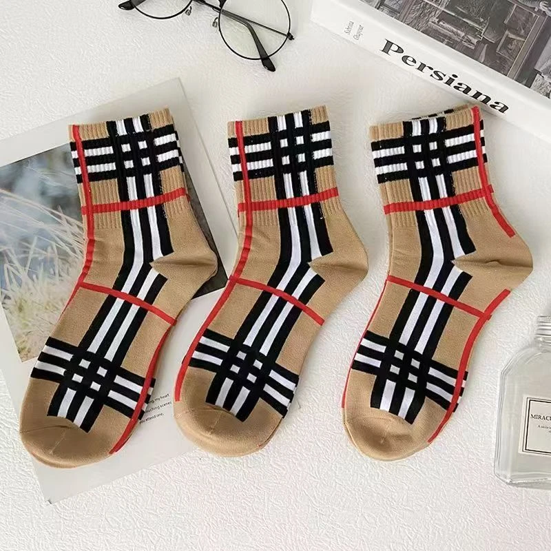 （拍一发三）夏季长筒时尚百搭女袜