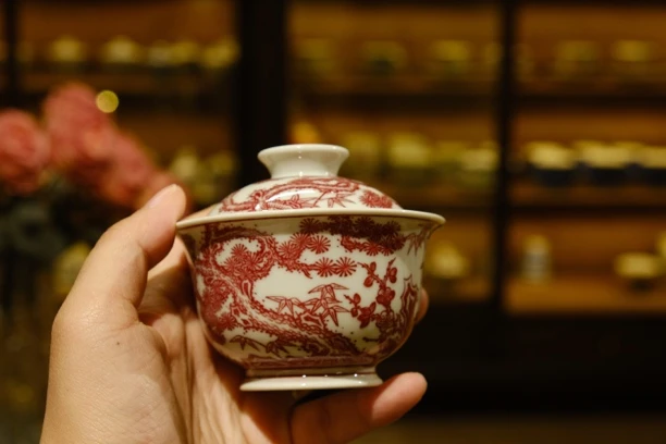 正绎堂全红松竹梅两才盖碗