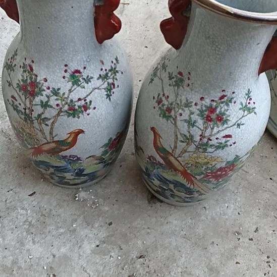 瓷片，，，，，，，，，，，。，，，，。。。