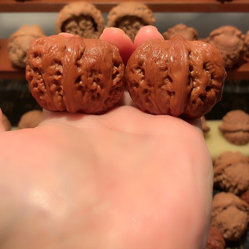 【闪购商品】文玩核桃把件元宝45