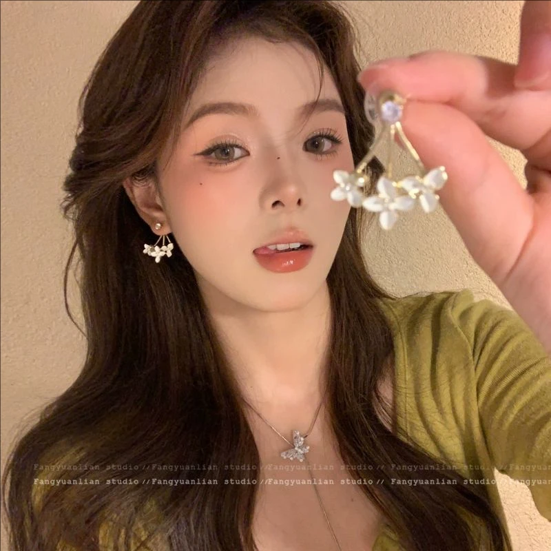 铜合金耳饰 花影和诗 法式花朵耳环女小众设计感耳钉适合夏天耳饰