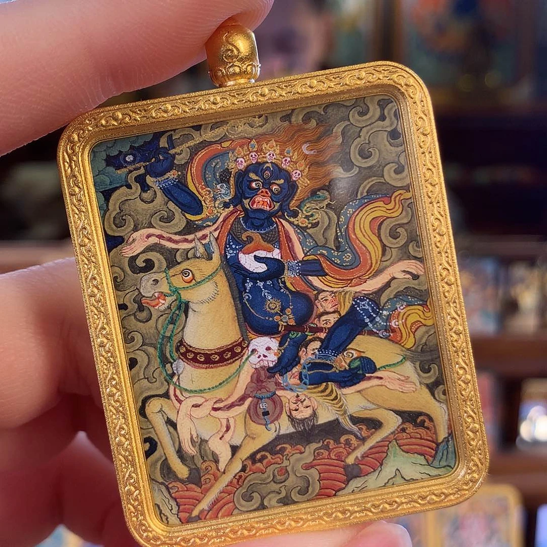 吊坠西藏纯手绘唐卡吉祥天母