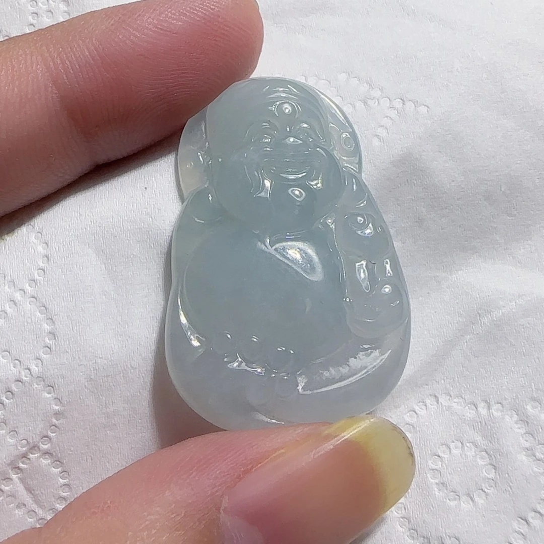 翡翠未镶嵌颈饰财爷