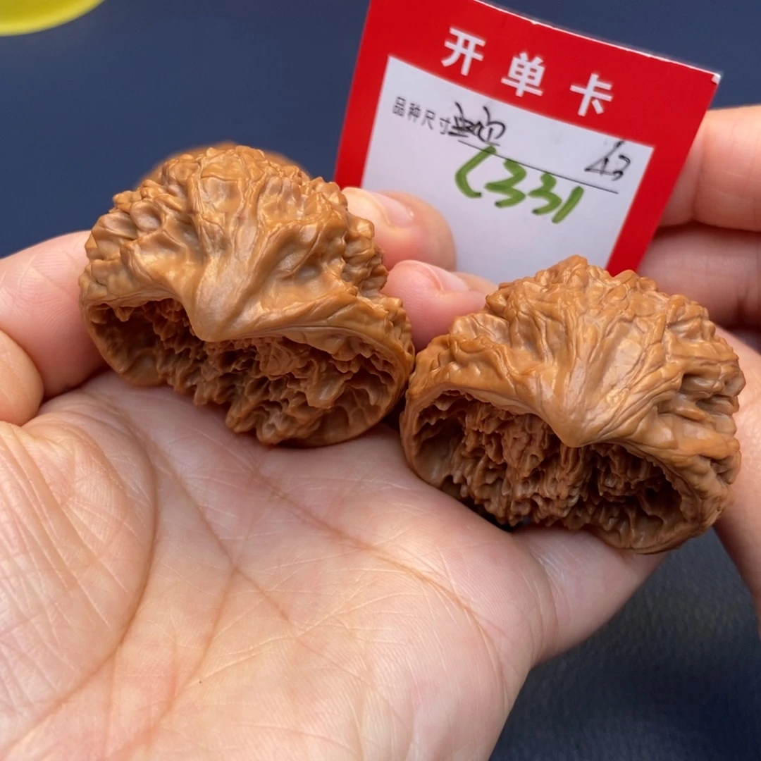 文玩核桃吊坠文玩核桃
