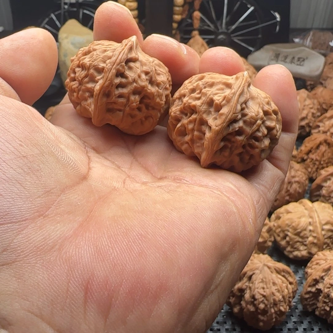 文玩核桃把件全品玉枕元宝35肚39