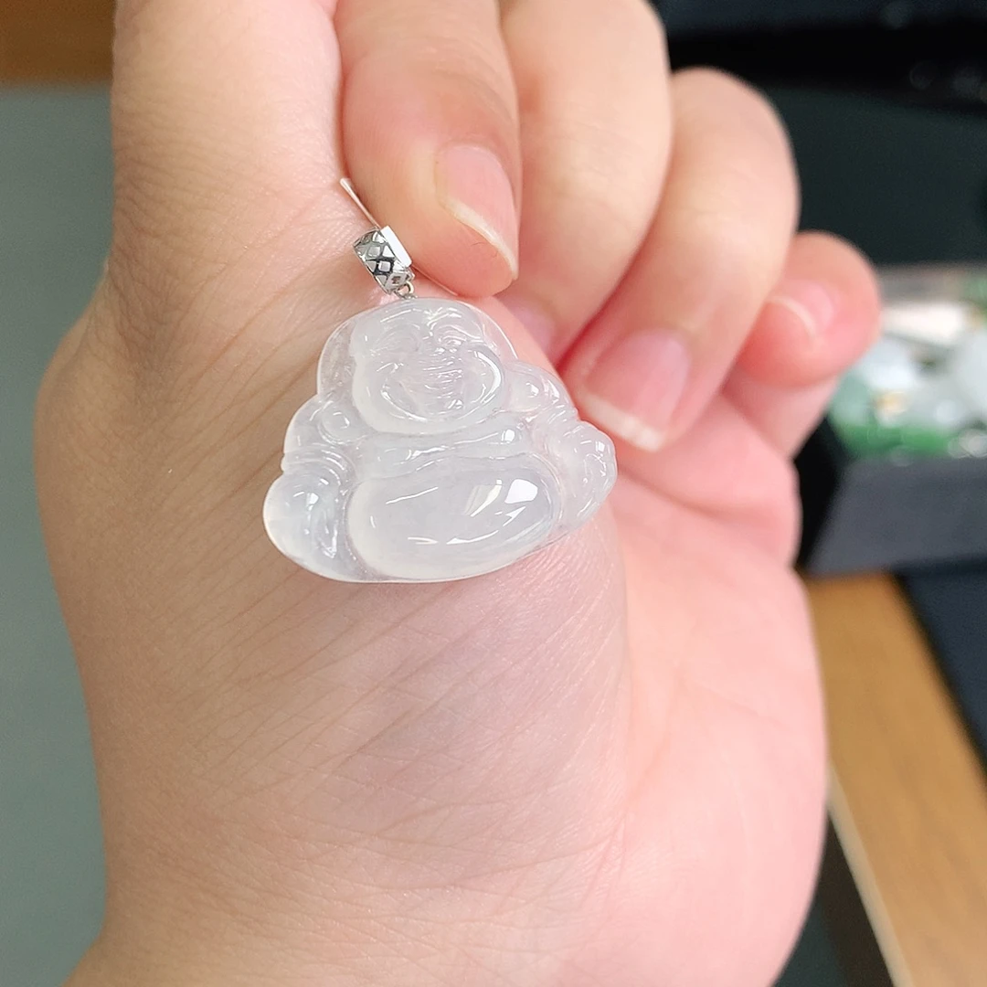 翡翠18K金镶嵌颈饰冰佛公