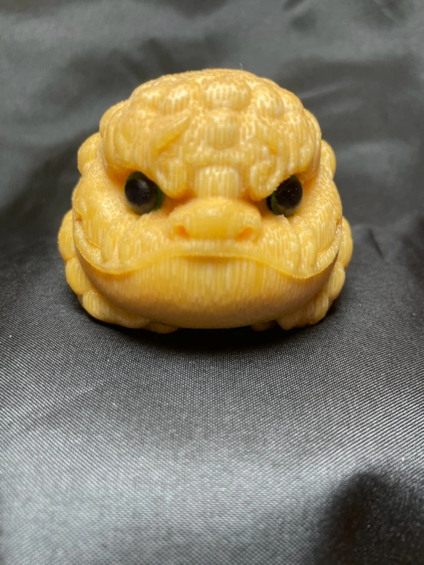 《如意眉恶霸》实心竹龙血金丝竹竹雕金蟾《送油刷》