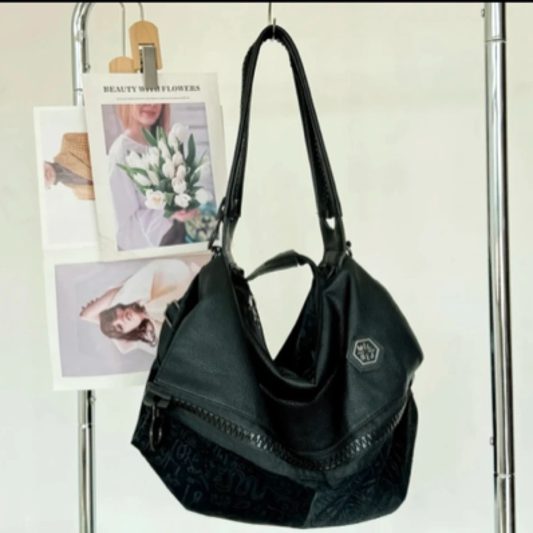 做旧运动风轻奢流浪风格单肩包小众黑色休闲百搭时尚腋下包托特包