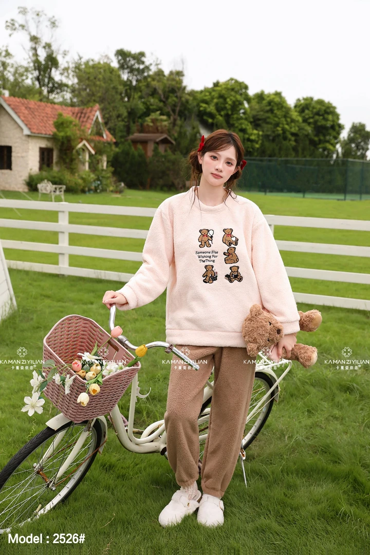 秋冬季新款三层夹棉特厚毛绒睡衣女甜美女士保暖翻领家居服加厚