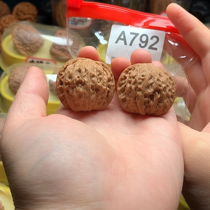 文玩核桃吊坠磨盘37