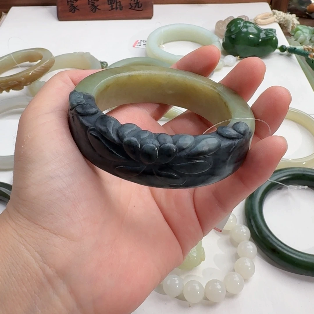 颈饰未镶嵌和田玉58