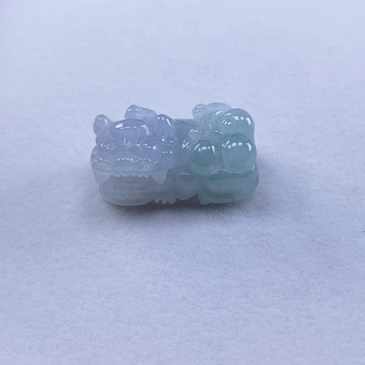 浚***哥颈饰未镶嵌翡翠多人貔貅
