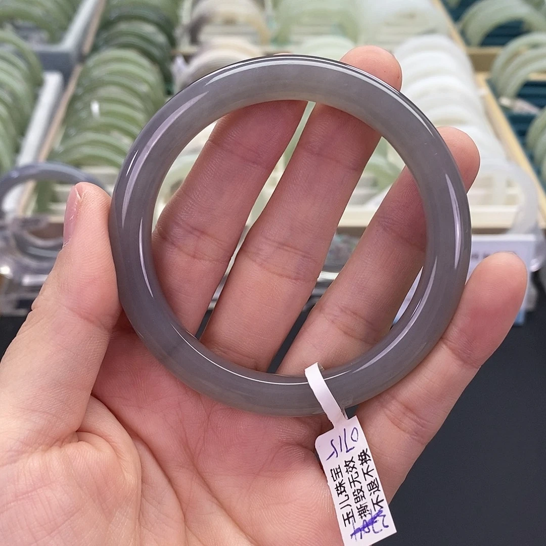 和田玉未镶嵌珠宝奇石57