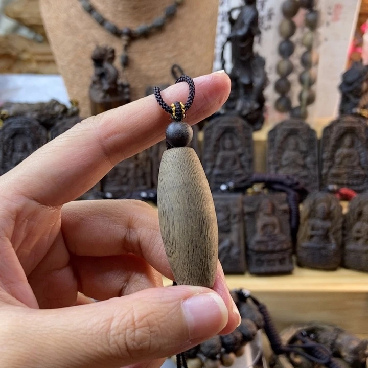 木為*达拉干素珠吊坠