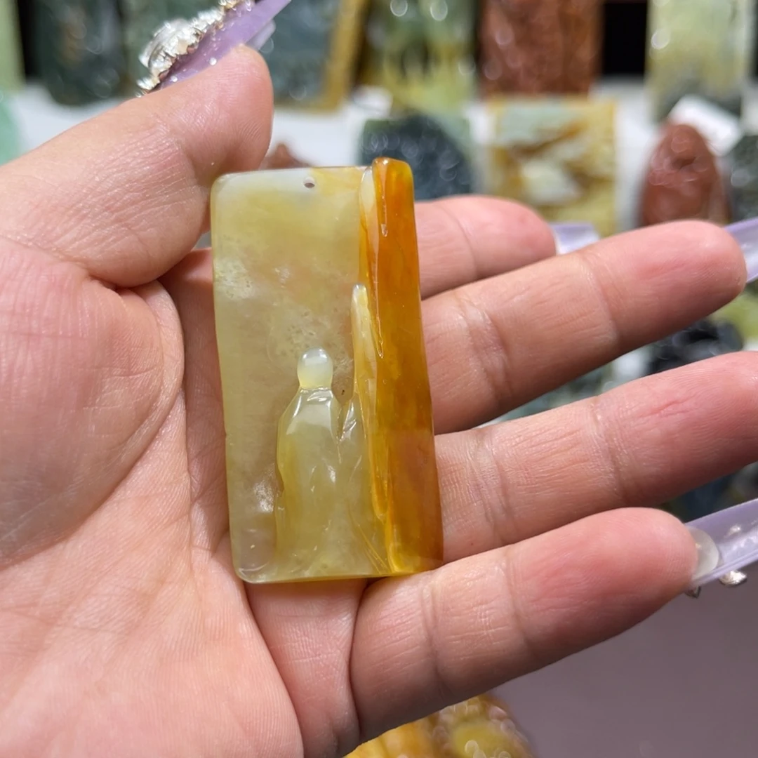 蛇纹石玉未镶嵌颈饰