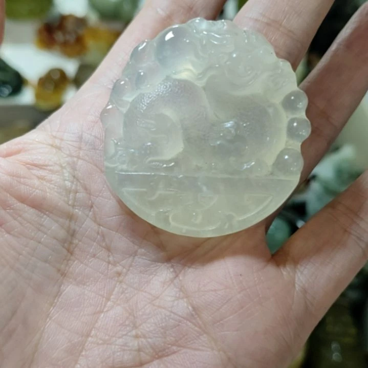 岫玉未镶嵌挂坠款式