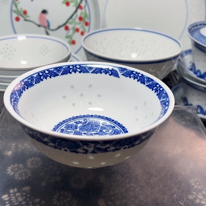 青花玲珑5寸牡丹饭碗