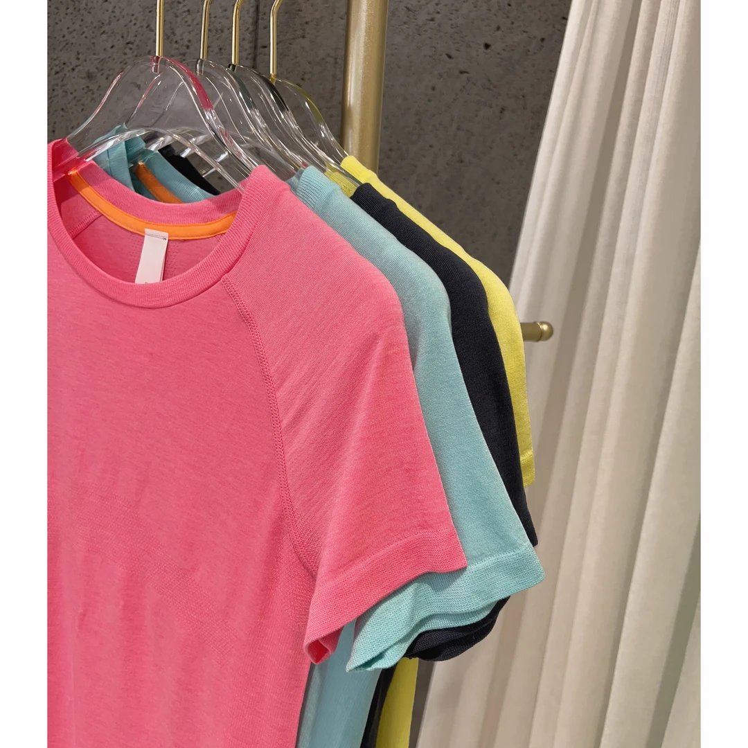 M1179百搭薄款运动风格圆领短袖T恤 四色可选！ 衣长55 款号LJ2099