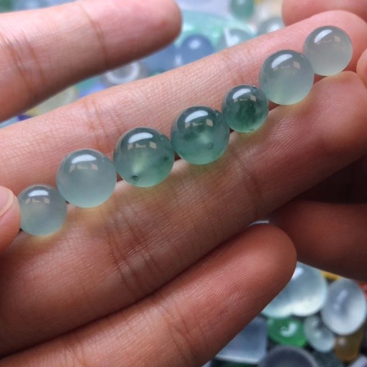 未镶嵌定制翡翠挂件