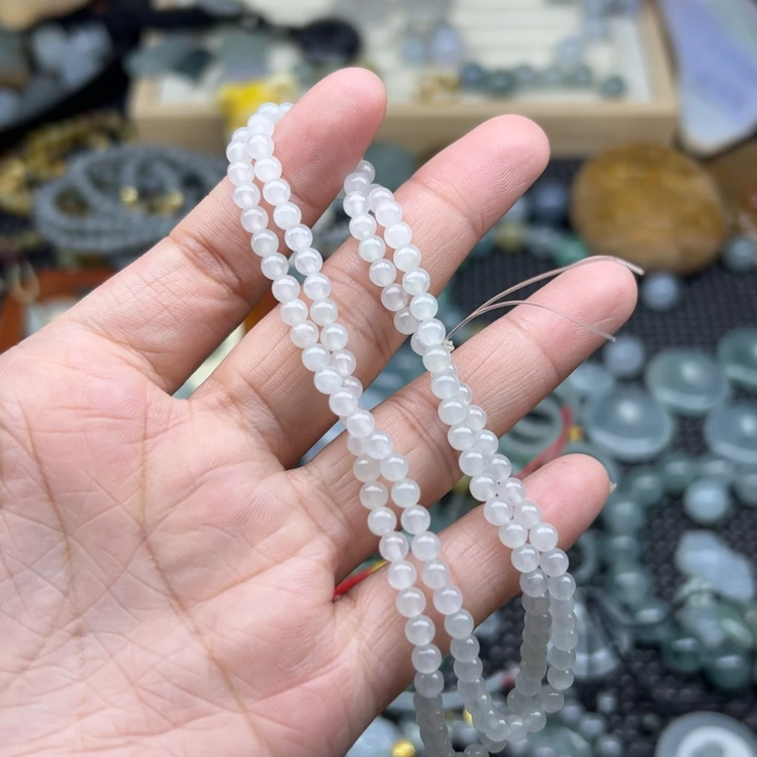 颈饰未镶嵌翡翠珠链