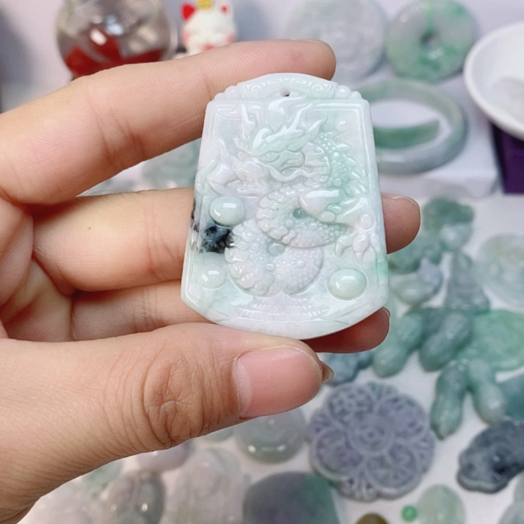 翡翠未镶嵌吊坠(不含链)翡翠