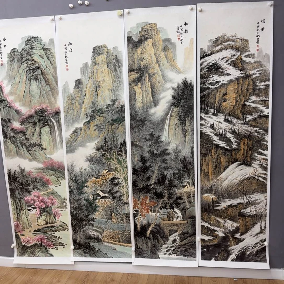 国画艺术家真人手绘