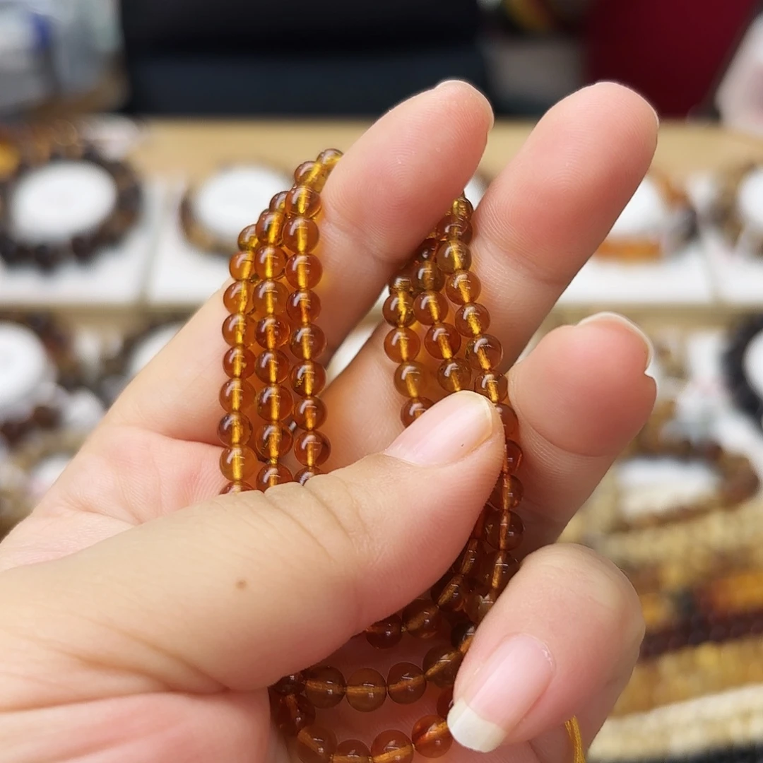 琥珀未镶嵌裸石四