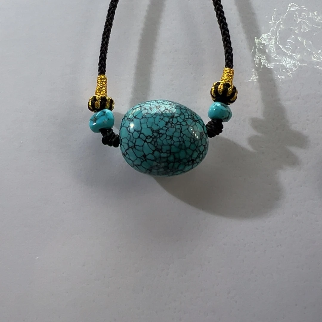 绿松石未镶嵌挂件