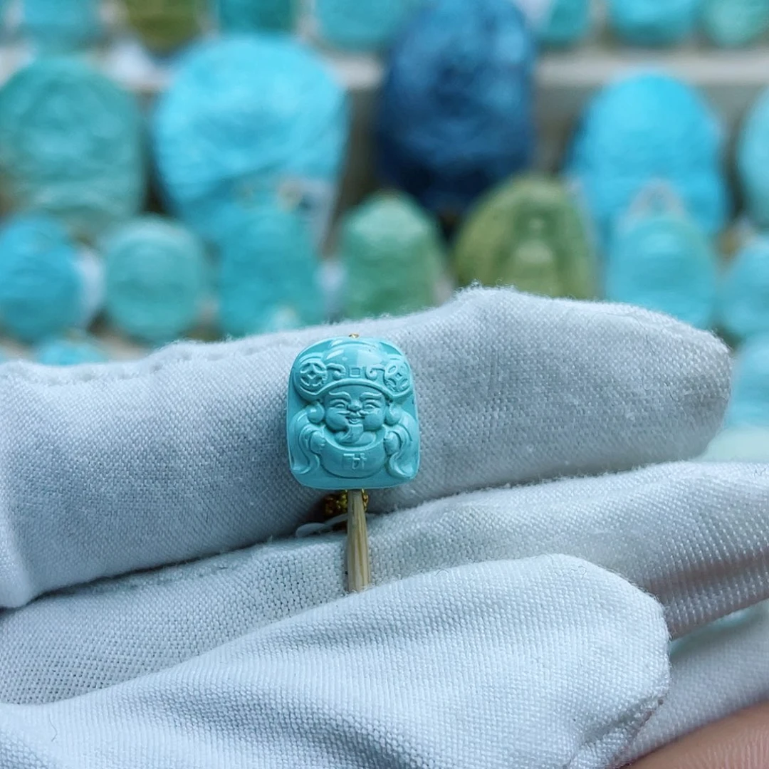 绿松石未镶嵌珠宝奇石