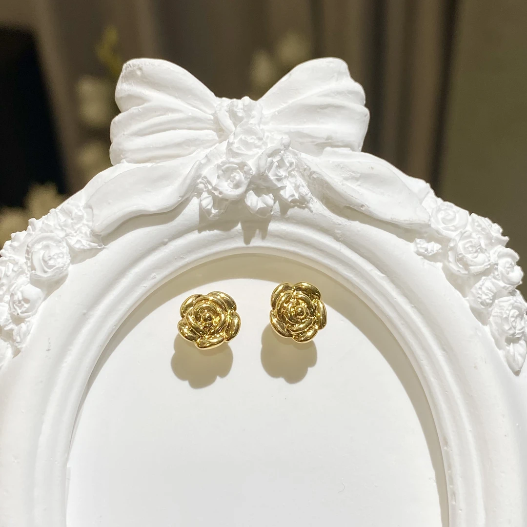 【冰冰匠心珠宝】520礼物-18k金蔷薇耳钉-264