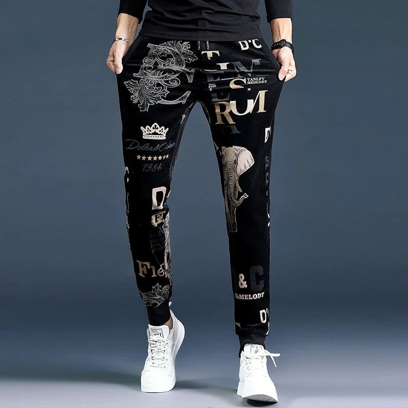 男士时尚薄款秋季印花长裤春夏常规休闲裤夏季个性小脚裤修身