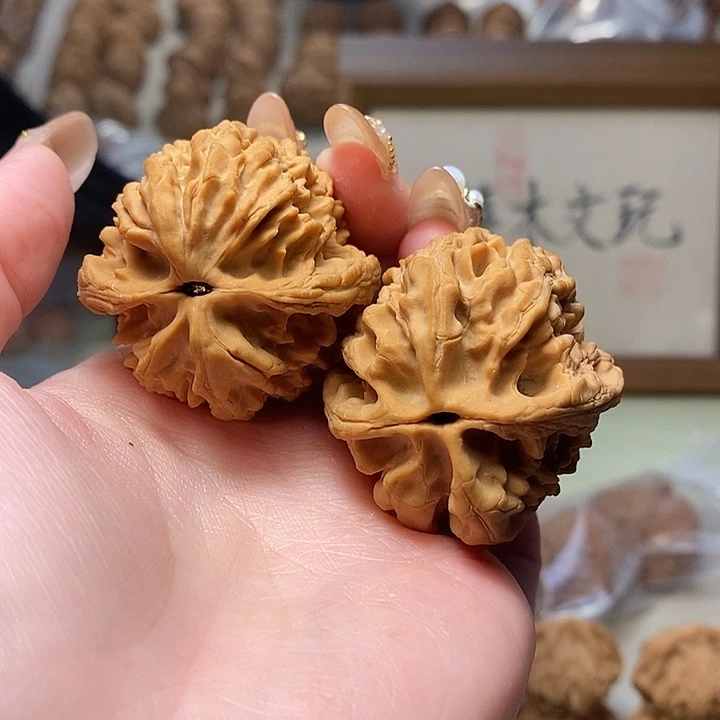 吊坠文玩核桃41大沽石