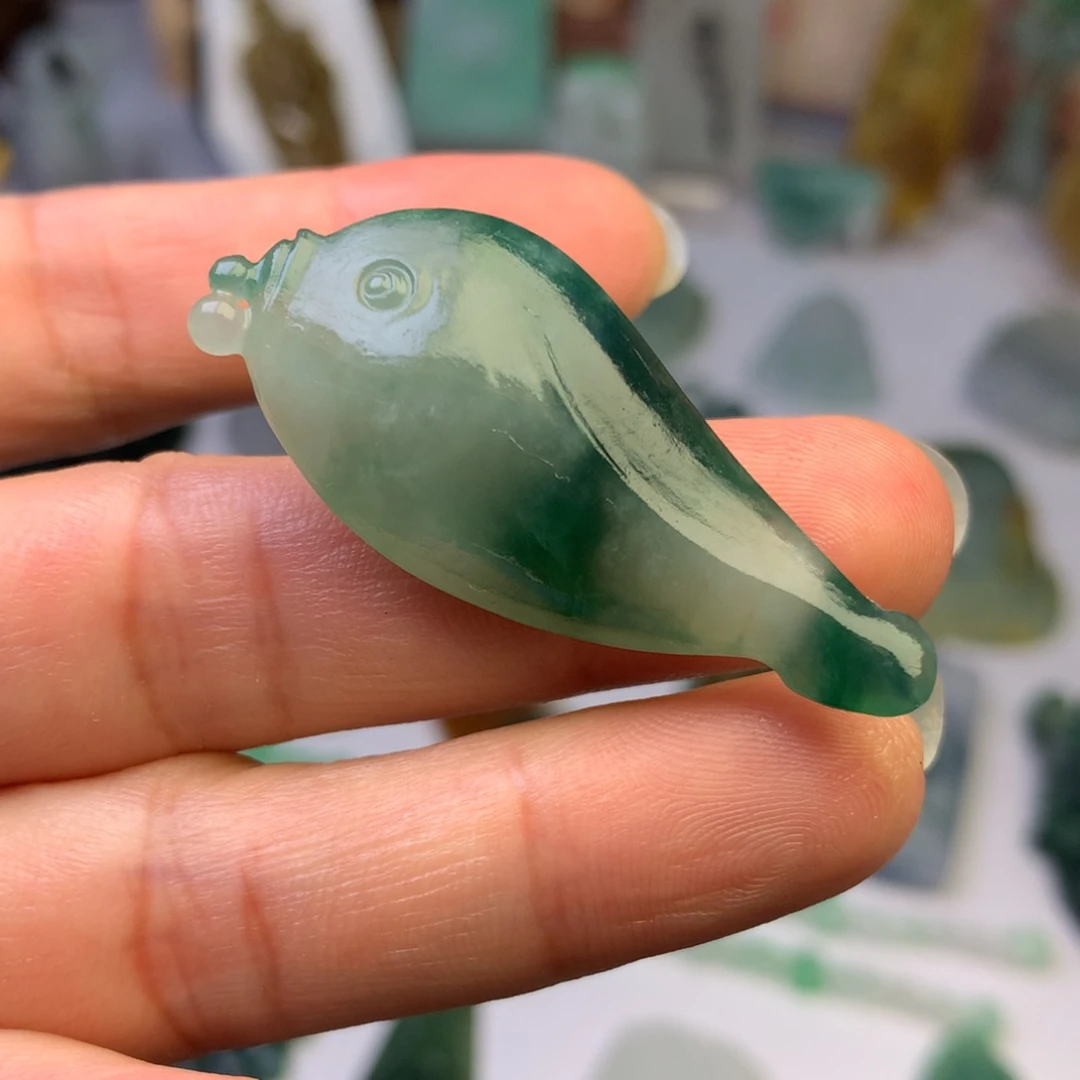 定制翡翠未镶嵌翡翠