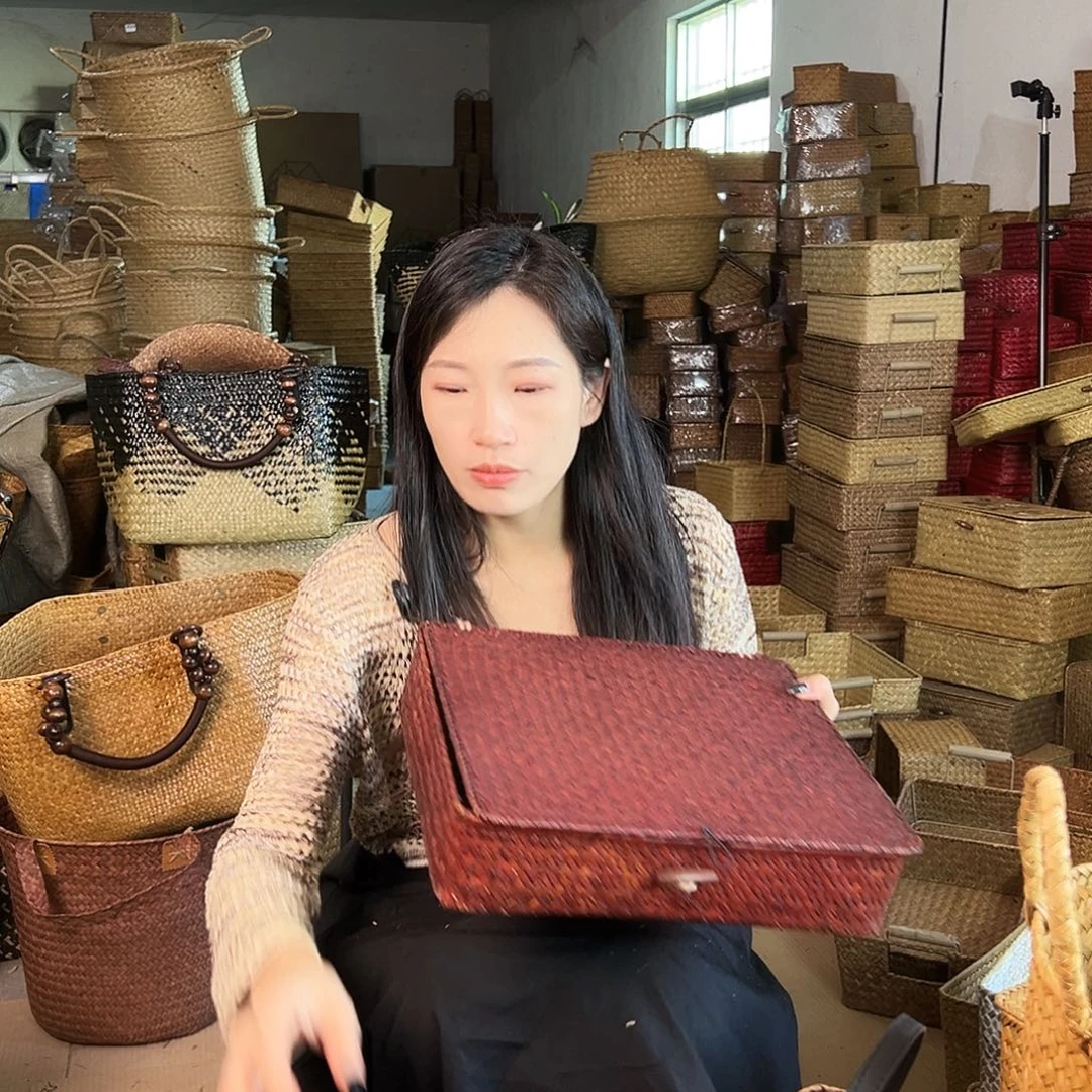 草编草编包/草编收纳盒带瑕疵