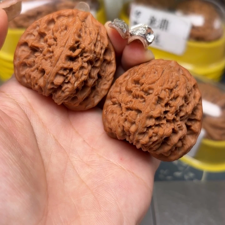 文玩核桃吊坠44-31920-02