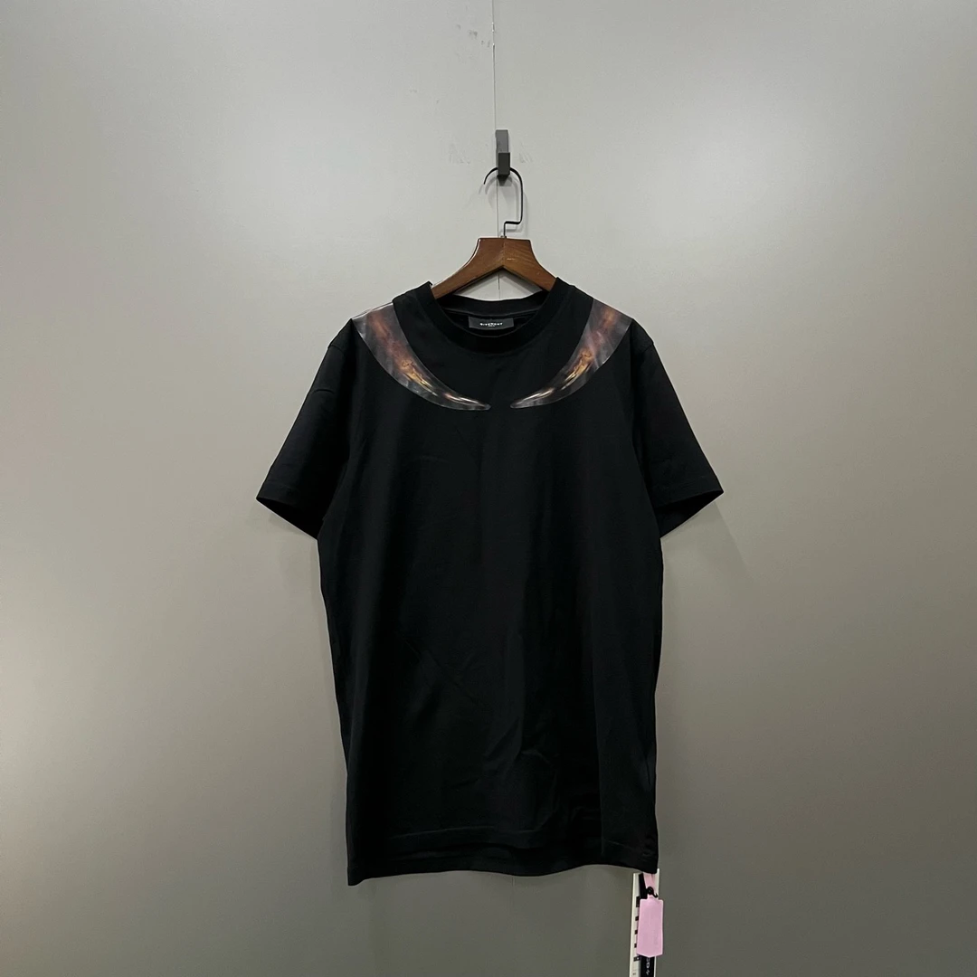 95新 Givenchy/纪梵希 （jp）223 印花短袖/微瑕