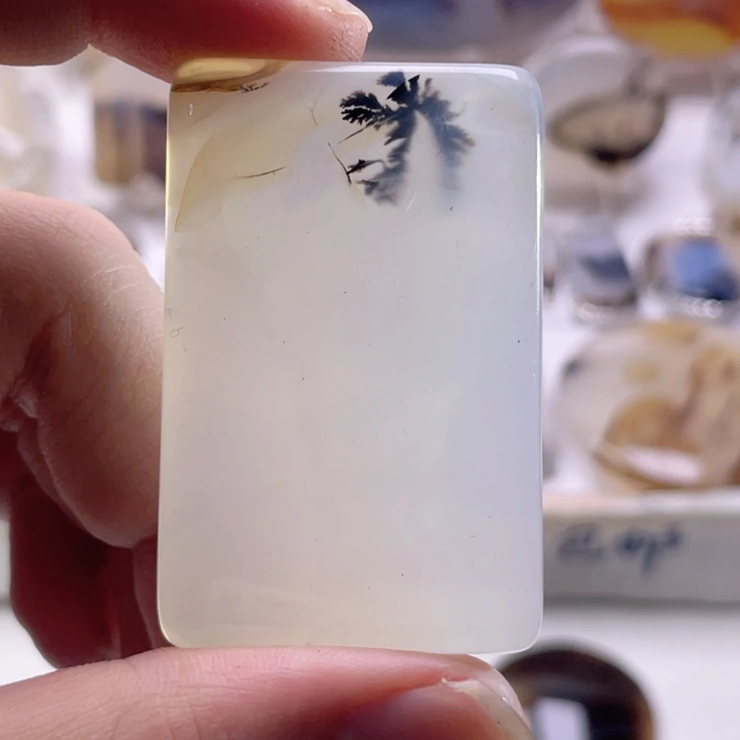 玛瑙/玉髓未镶嵌珠宝奇石