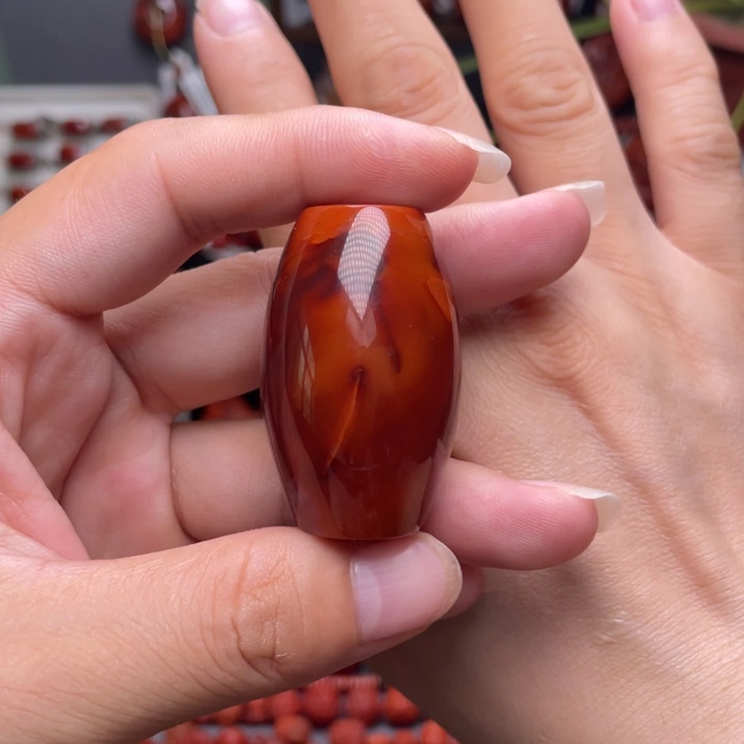 【闪购商品】南红玛瑙超大桶珠未镶嵌