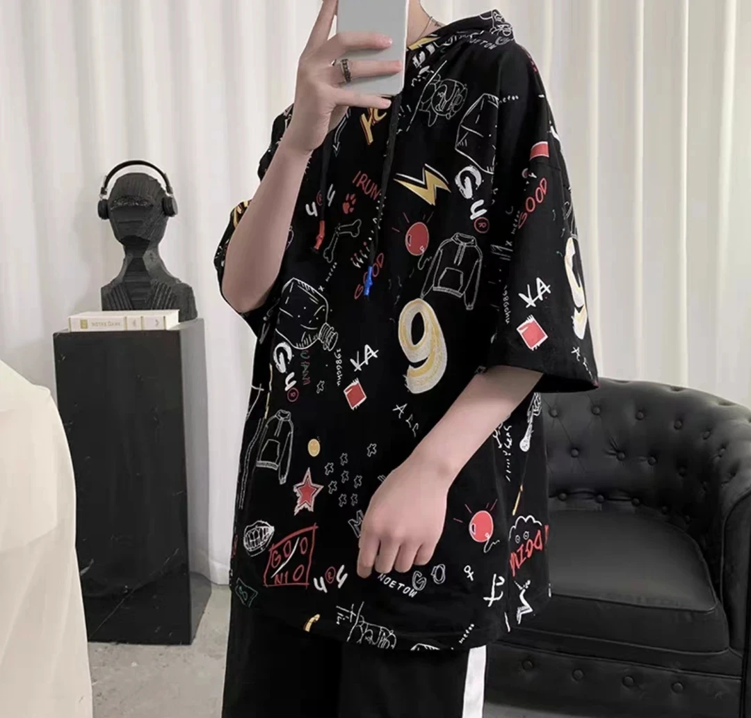 休闲涂鸦花型连帽棉T恤