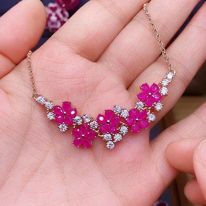 银S925镶嵌红宝石颈饰